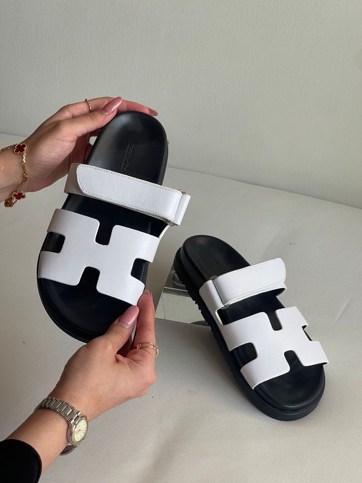 Women's thick sole soft genuine leather comfortable pretty platforms British style adjustable slipon beach chunky for ladies sandals comfortable affordable stylish trendy