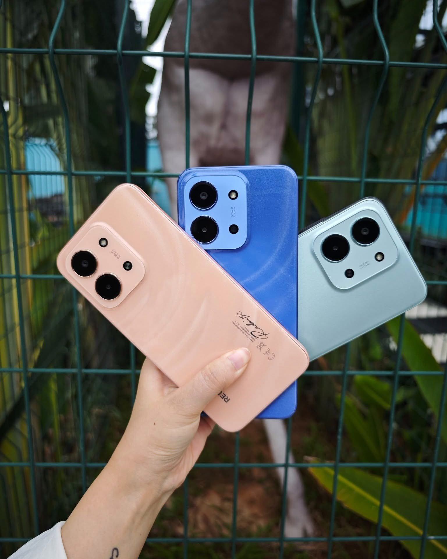 REDMI 15C 128GB Storage UPTO 8GB Ram 6.9'' LCD 50MP Main Camera 6000mAh 33W Fast Charger Android 15 Xiaomi Hyper OS 2 Side Fingerprint Smartphone smart phones WITH FREE REDMI PODS!!!