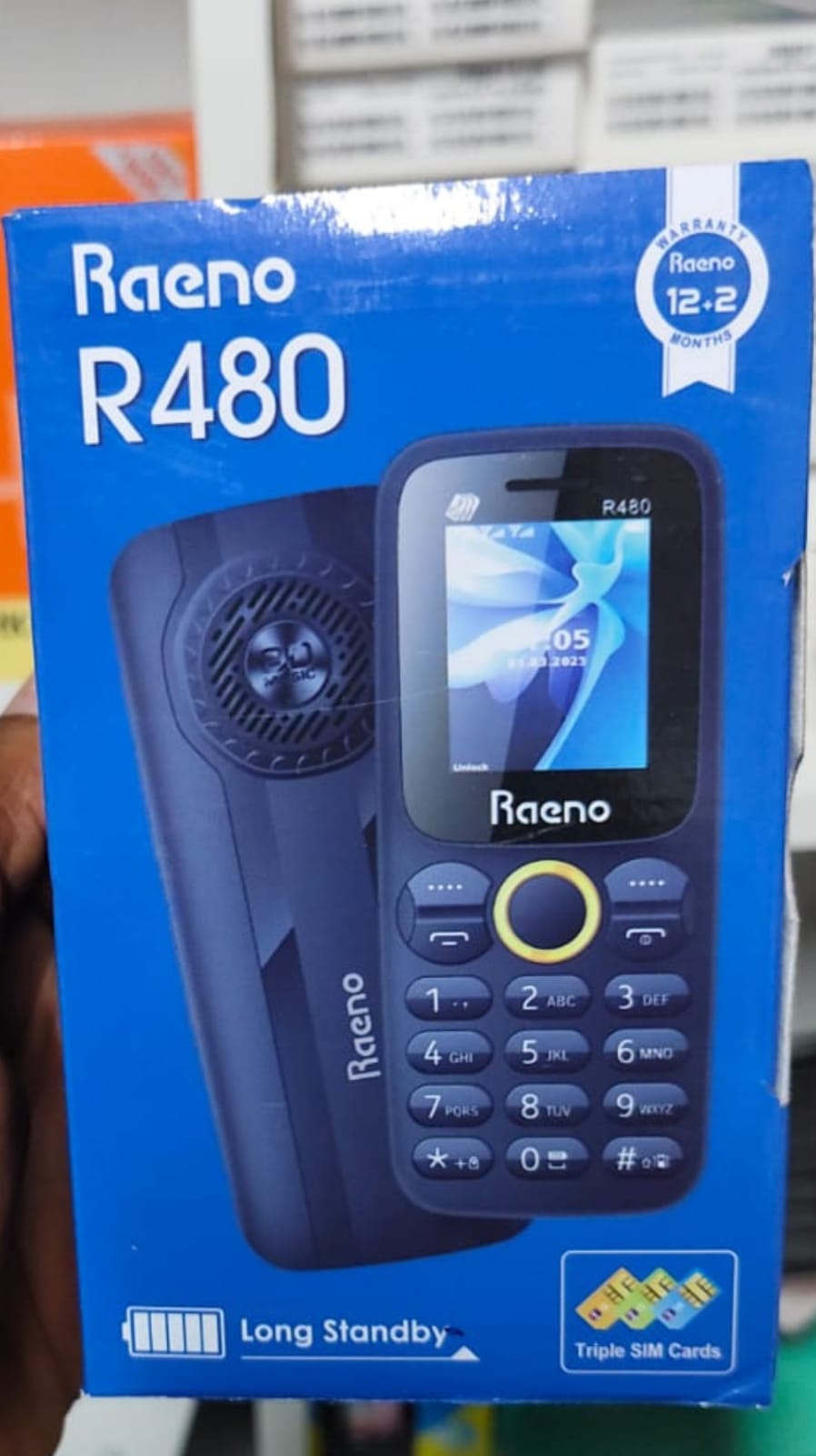 NEW RAENO R480 1.77 INCH WITH 5C BATTERY TRIPPLE SIM!! KABAMBE/MULIKA MWIZI/FEATURE/BUTTON PHONE FM RADIO CAMERA TORCH FACEBOOK, OPERAMINI FEATURE PHONE