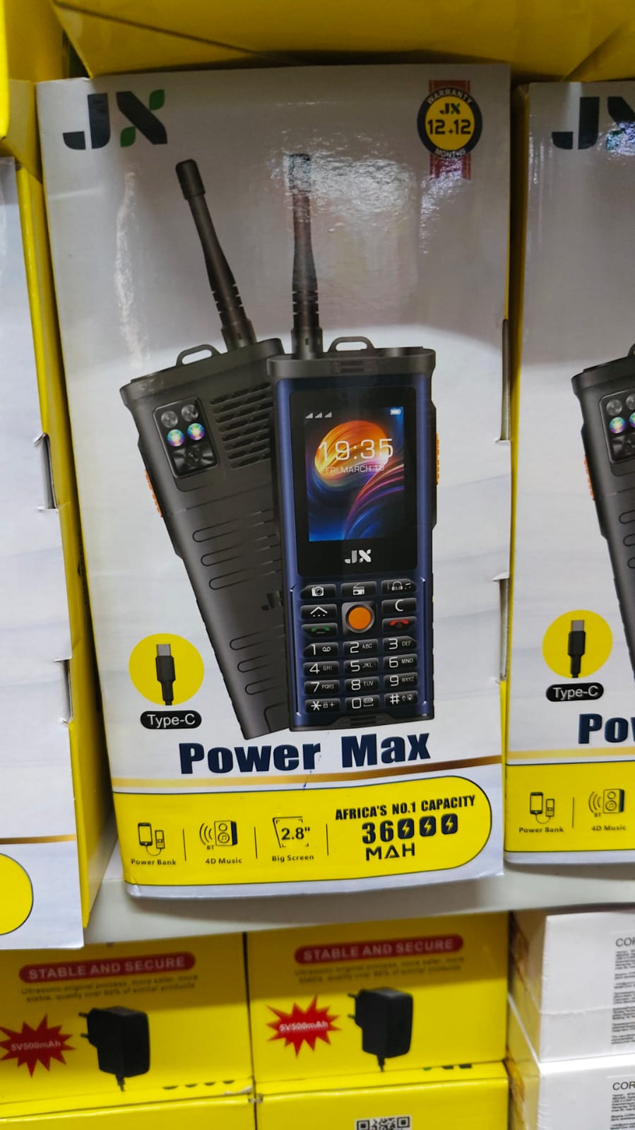 [NEW ARRIVAL!!]JX power max, TRIPLE SIM CARD PHONE 2.8" - 32MB+32MB (Dual SIM), Big Torch, 4D Music and powebank equipped Big Battery-36000mAh featured phone