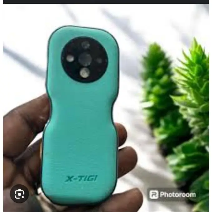 [NEW ARRIVALS]X-TIGI G80 2.0 Inch Big Screen Display, 1000mAh Big Battery, DUAL SIM Cards, 32MB RAM, Big Torch, FM Radio, 2G Enabled, Phonebook 2000 Contacts - Feature Phones