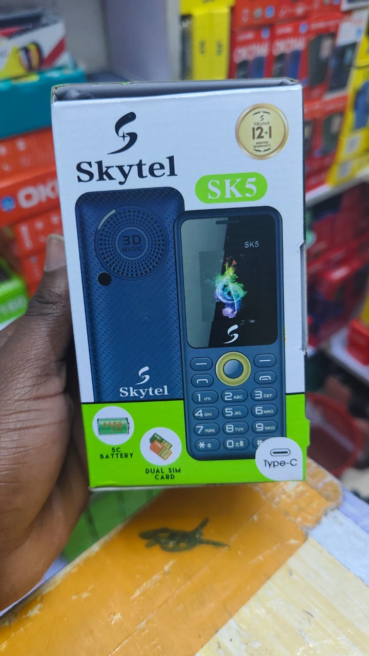 {NEW ARRIVALS}SKYTEL SK5 1.77" SCREEN DISPLAY DUAL SIM FEATURE PHONE 1150mAh BATTERY CAPACITY TYPE C CHARGING ,with MP3,MP4, Radio, Flash Torch ,big battery and camera feature phone