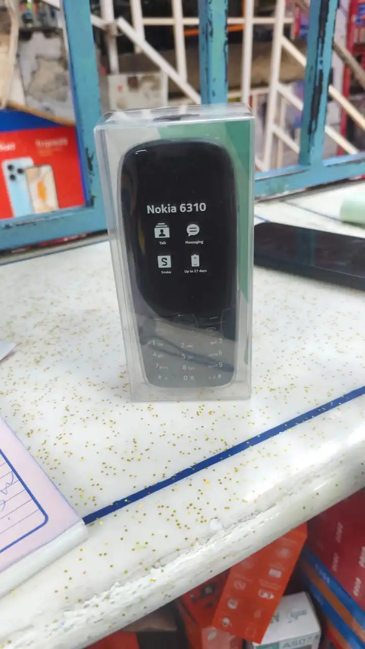 [NEW ARRIVALS!!!]Nokia 6310 2021  2.8" Screen Dual SIM Phone 4g Call Rear Camera 0.5MP Shock Resistant and Durable Super Strong Signal Long Battery Backup Phone Memory Card Supported Featured phone