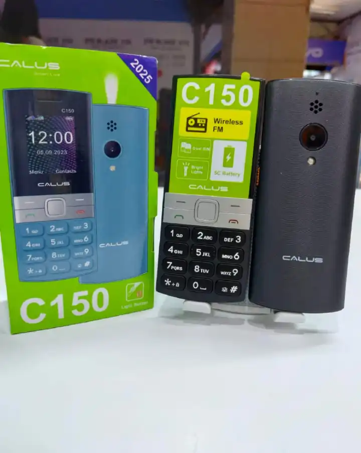 [NEW ARRIVALS!!!!]CALUS C150 phone 2.0" screen 1050mAh 5C Battery wireless FM Torch facebook light dual sim bright torch CALUS smart live featured phone