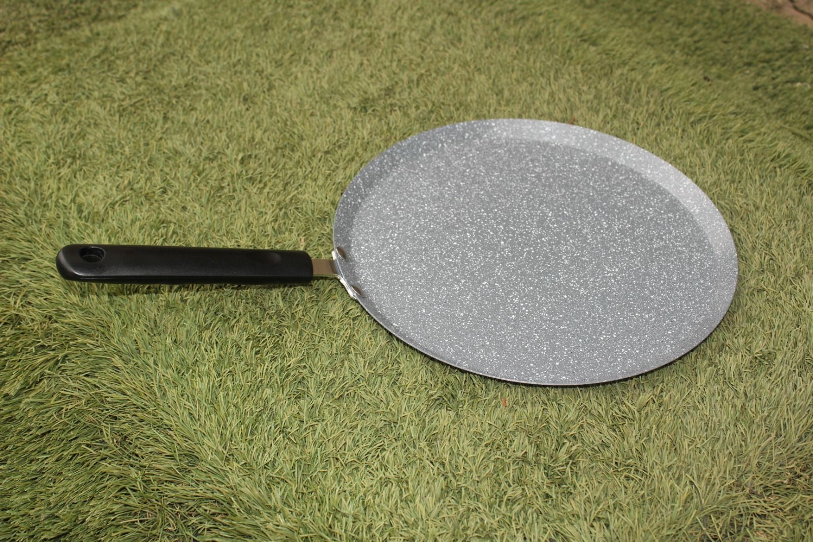 26cm High Quality Kitchen Granite Chapati Pan