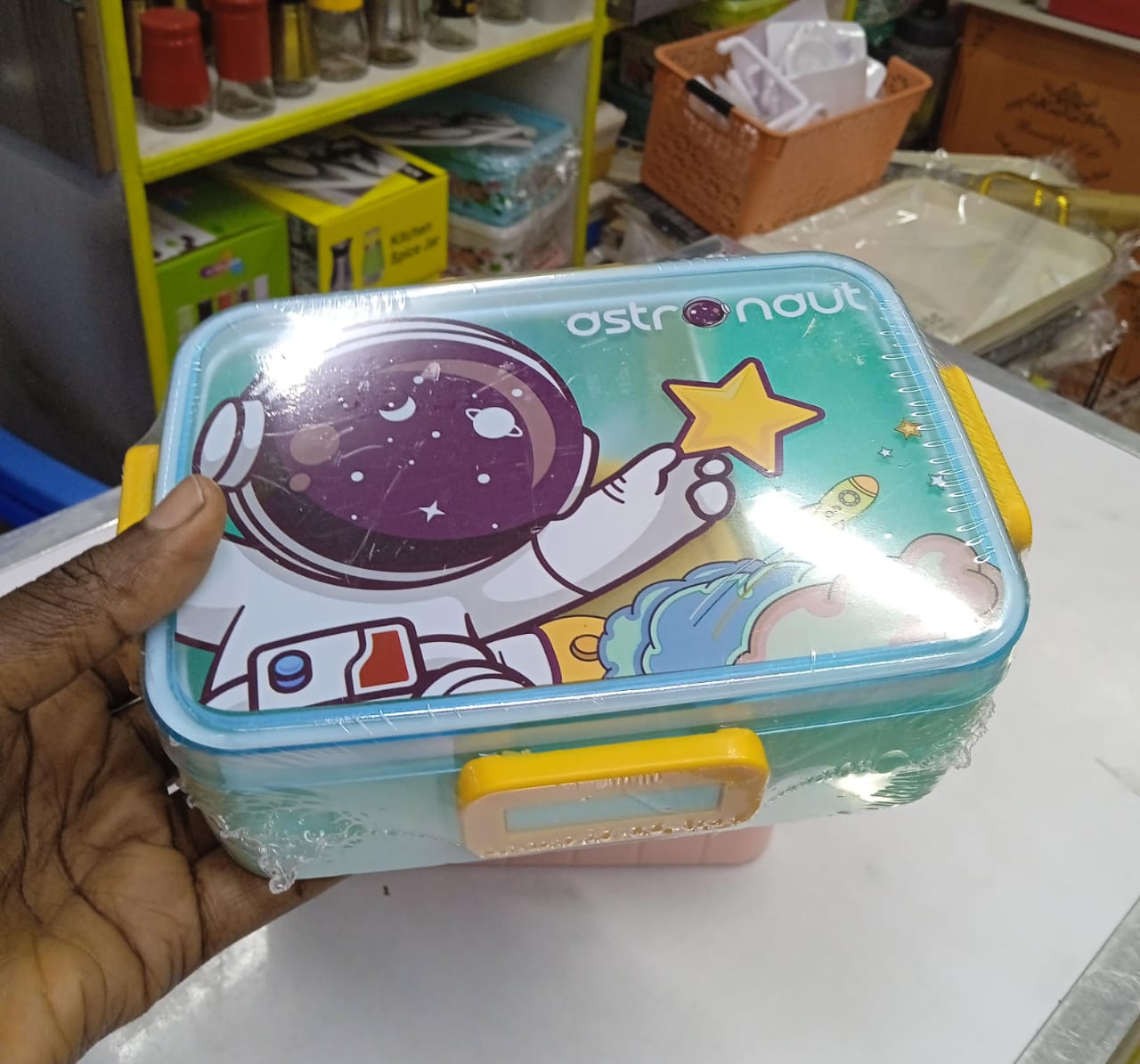 high quality plastic Partitioned cartoon themed kitchen kids lunch box
