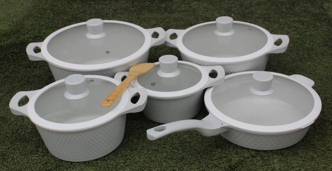 11pcs high quality Original BOSCH granite kitchen cookwares set....4pcs cooking pots,4pcs lids,1pcs frying  pan and 1pc spatula