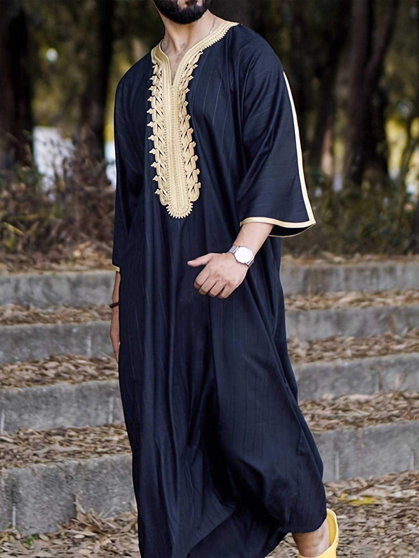 Robe Muslim Kaftan Half Sleeve V Neck Vintage Casual Dubai Saudi Arabia Men Clothing Embroidery Jubba Thobe