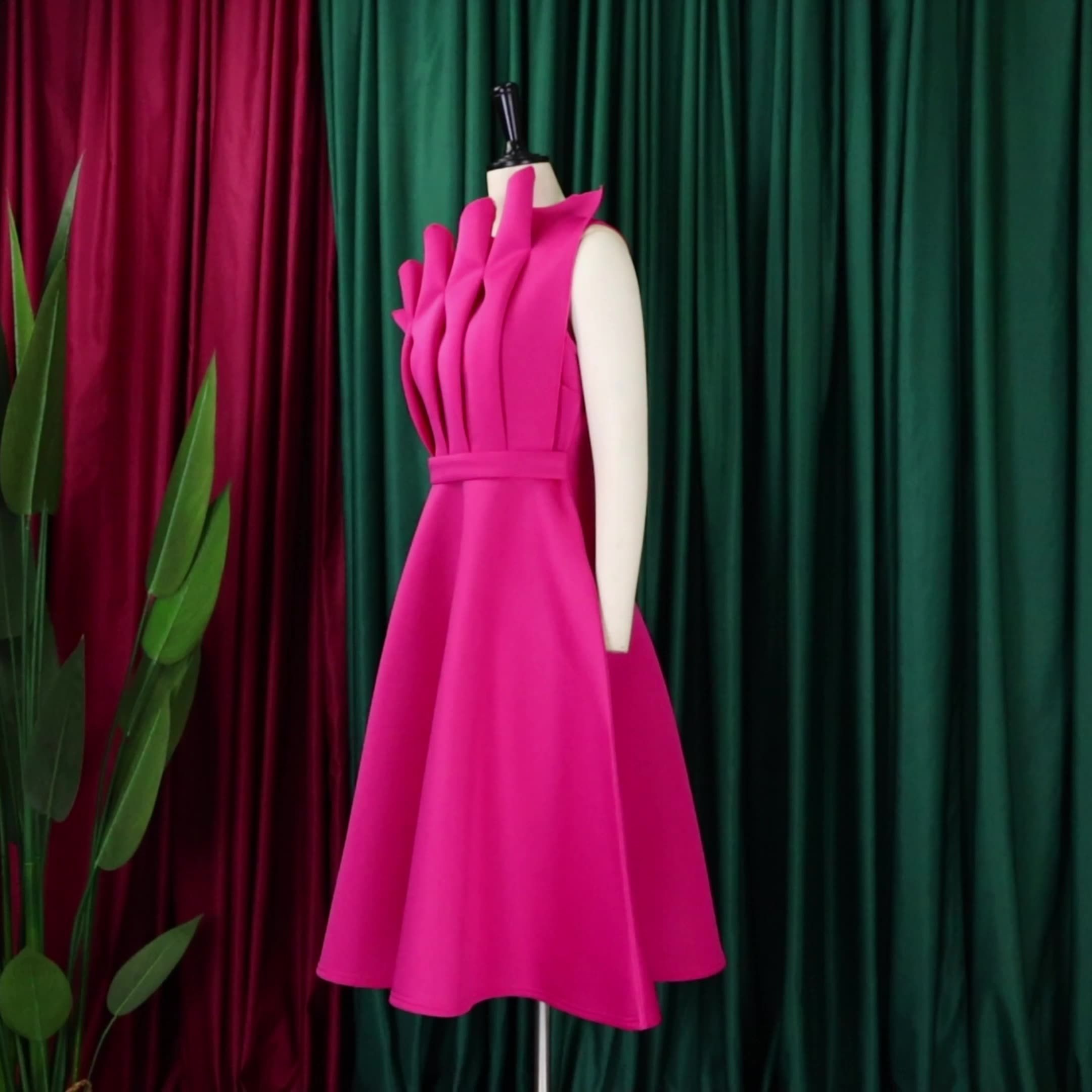 Fashion New European And American Plus Size Women S Clothes Temperament Pure Color Sexy High Waist Pleated Off Shoulder Banquet  Dresses