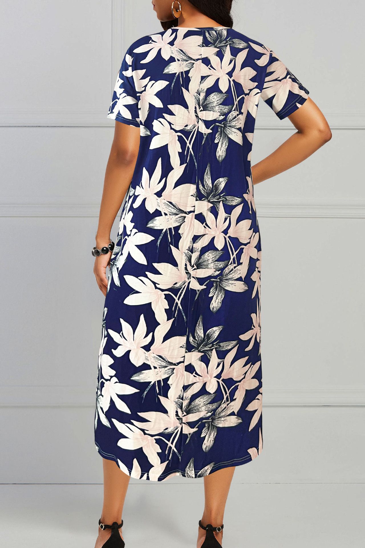 Plus Size Women's Elegant Big Swing Abaya Dress Spring Summer Short-Sleeved With Printed Neck for Women Short Sleeve Floral Printed Midi Dress