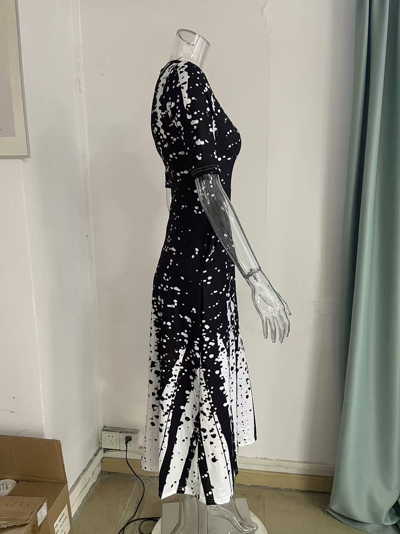 Solid Casual Medium Pom-Pom Asymmetrical Neck Lantern Sleeve Ruched Floor-Length Empire Waist Dress Ladies' Comfortable and Elegant Dress Breathable and Casual Printed Party Dress