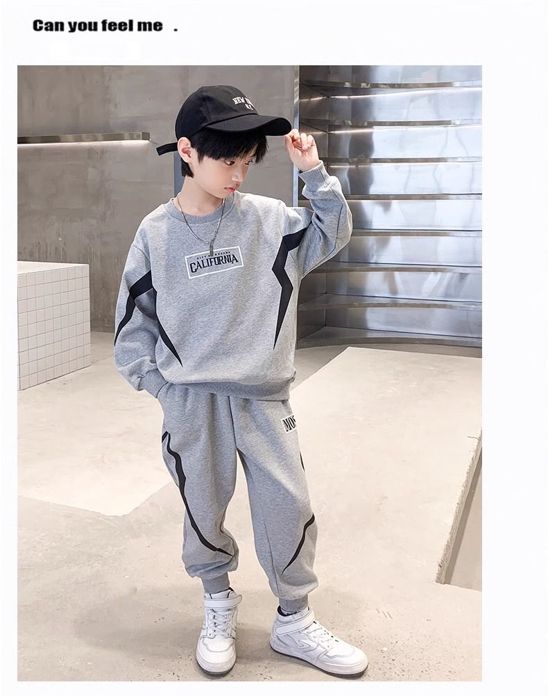 Boys Sports Suit Spring and Autumn New High Quality Cotton Foreign Style Logo Children's Wear Set Toddler Boys Clothing Set Tracksuit Children Baby Clothing Set Casual Sports Suits