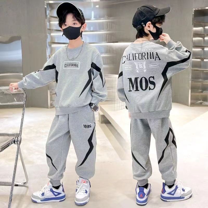 Boys Sports Suit Spring and Autumn New High Quality Cotton Foreign Style Logo Children's Wear Set Toddler Boys Clothing Set Tracksuit Children Baby Clothing Set Casual Sports Suits