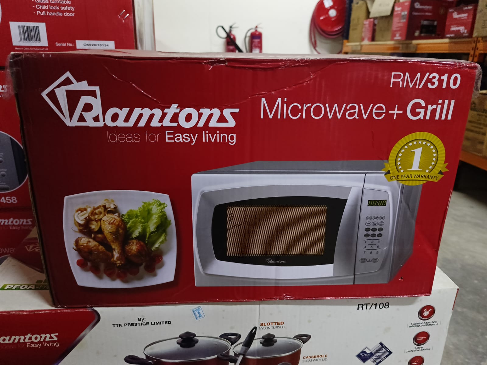 20 L Ramtons (RM/319) Digital Microwave, Grey - Microwave power output: 700W, 11 microwave power levels, 99 minutes digital timer, Defrost by weight/time,Speedy cooking .