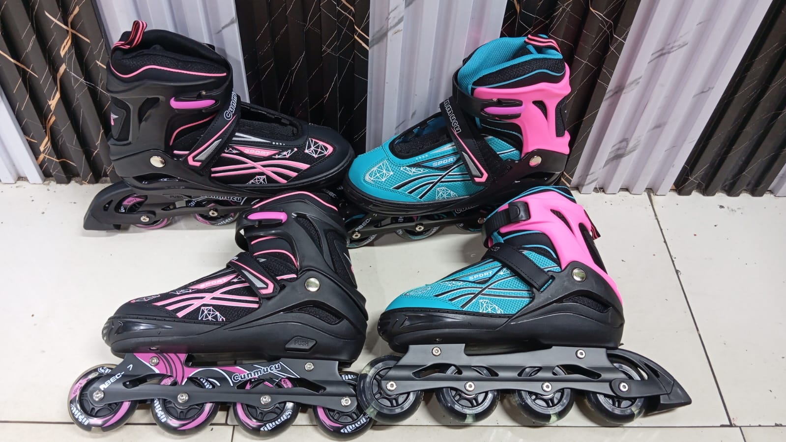 Adult Skates With Glowing Wheels Sizes 42_45 - Adjustable roller skates shoes, Protective lining in the skate shoes., Comfortable lights in the wheels for security purposes .