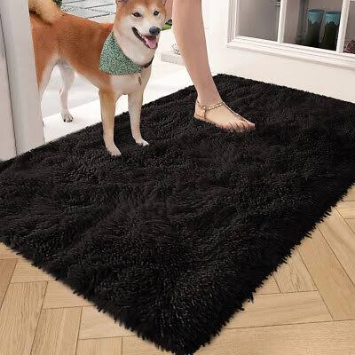 40 * 60 CM HIGH QUALITY FLUFFY DOOR MAT - Crafted from high-quality materials, this doormat features a plush, fluffy texture that feels soft underfoot, making every step a cozy experience.