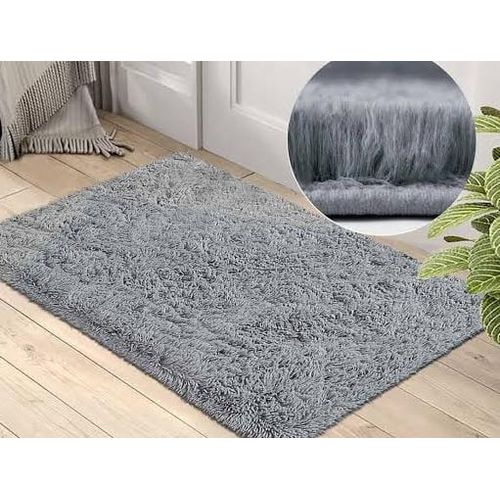40 * 60 CM HIGH QUALITY FLUFFY DOOR MAT - Crafted from high-quality materials, this doormat features a plush, fluffy texture that feels soft underfoot, making every step a cozy experience.