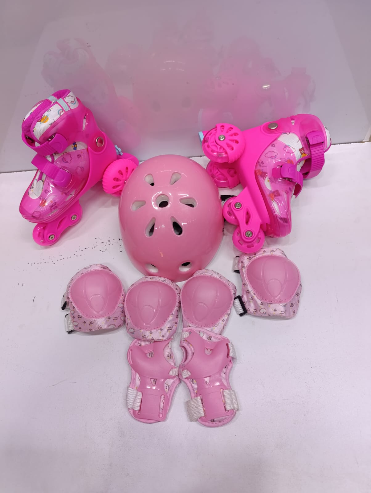 Kids’ Roller Skates Full Set with Helmet & Guards – Blue, Purple & Pink 🛼✨, Available in sizes 27-30, Adjustable and comfortable for safe skating