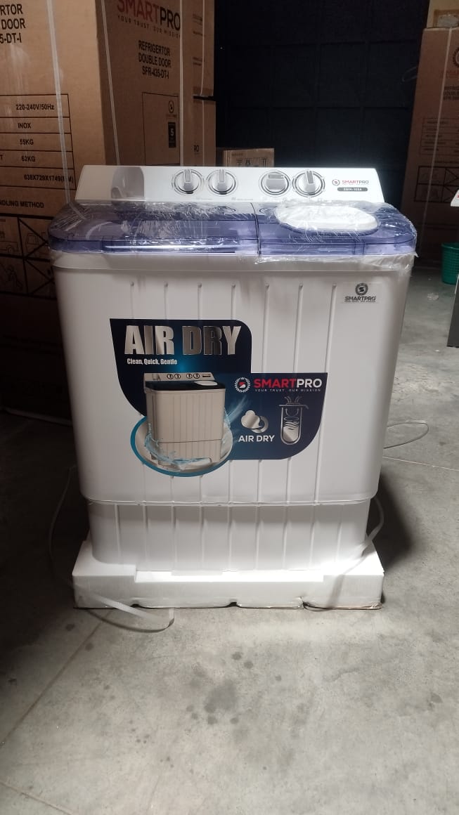 7.5 KGS SMART PRO TWIN TUB WASHING MACHINE -  Washing Machine has an impressive washing capacity of 7.5 kgs and comes in a twin tub variant. It also boasts of features such as a Spin-Dry Shower, Water