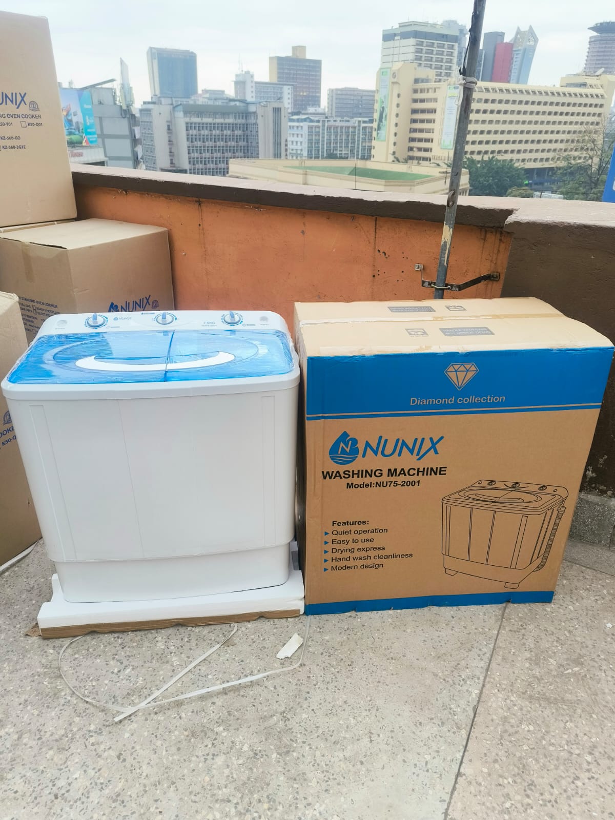 NUNIX 7.5 KG TWIN TUB WASHING MACHINE - Offers efficient washing and spin-drying, conserves energy, suitable for medium-sized households .