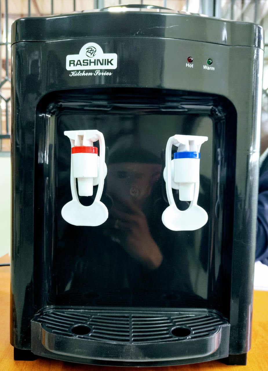 RASHNIK HOT & COLD TABLE TOP WATER DISPENSER - Smarter and Stronger Stainless steel tank for hygienic water, Overheat Protection, Low power consumption .