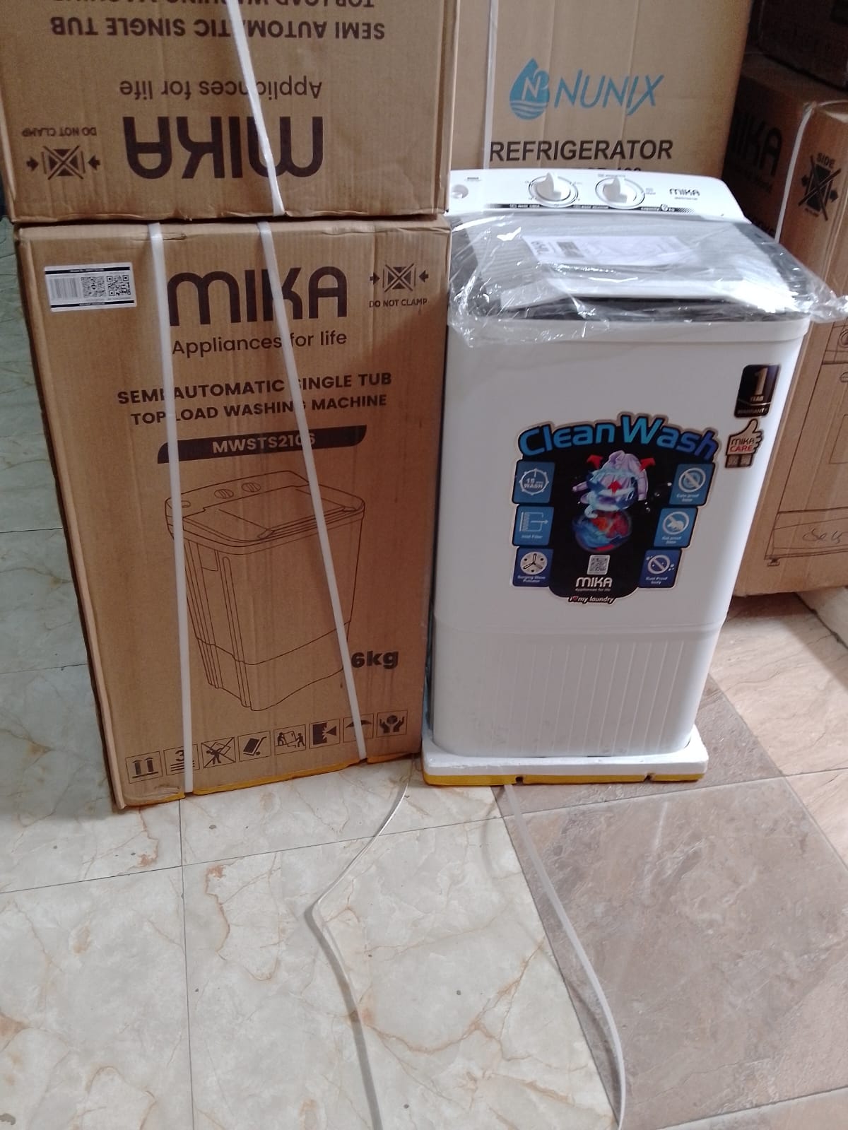 MIKA 6 KG SEMI AUTOMATIC TOP LOADER WASHING MACHINE - Single Tub Design: Combines washing and spinning for convenience, Energy Efficient: Reduces water and electricity consumption.
