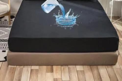 3.5 * 6 MACKINTOSH TOP SIDE MATRESS COVER - High quality and long lasting 100% water proof mackintosh, very comfortable and not cold best for all weather, the mackintosh helps protect your mattress.