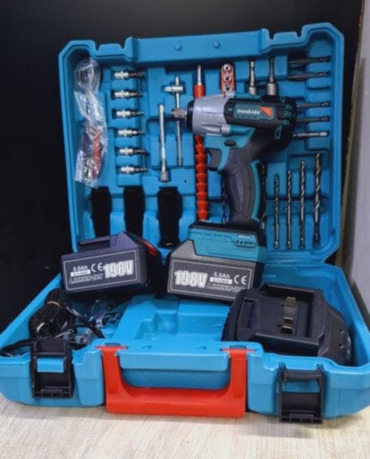 IMPACT WRENCH -designed and developed by real tools experts – for the most challenging demands.