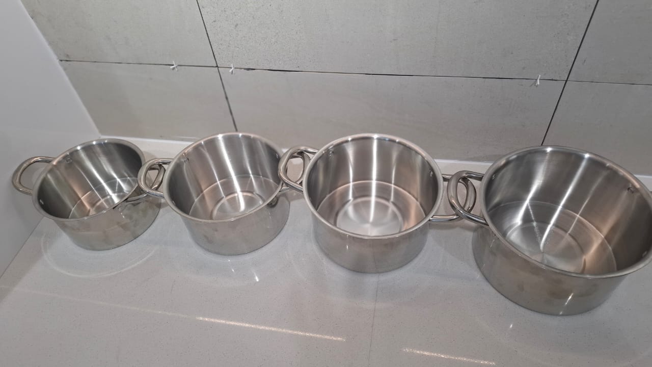 [NEW ARRIVE] HOMART BGG01 High Quality Multifactional silver Cooking Soup pots Cookware 8 pcs 18/20/22/24/26cm( 4pcsPots + 4pcs lids