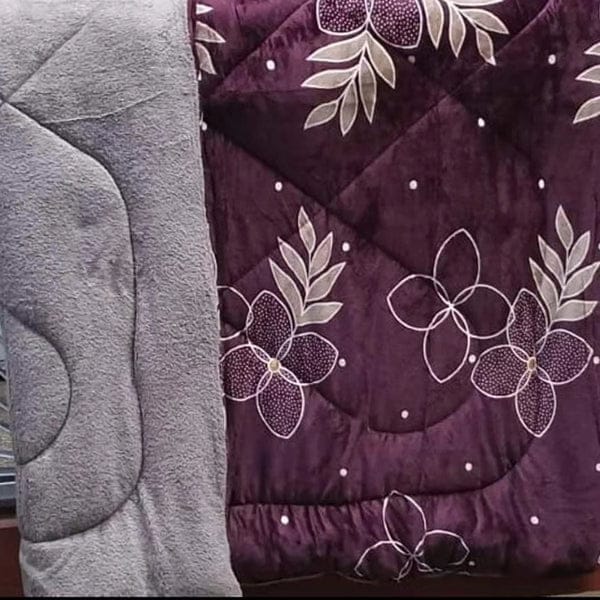 5*6 Super Soft & Warm Heavy Single Woolen Duvet.The Woolen blanket is soft, durable and luxurious to touch. With this you will have a very peaceful sleep.