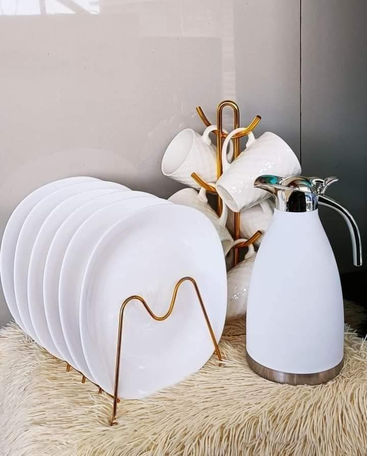 BREAKFAST SET. Ceramic Quality Breakfast/ Tea Set. 6 cups, 6 ceramic plates and a classy 2L flask.