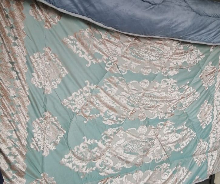 DUVET SET. 4 Pc 6*7 Silk Fluffy Duvet Blanket Set. 1 pc duvet, 1 pc bedsheet, 2 pcs pillow cases. Beautifully designed, Durable and luxurious, Covers your bed, Fade resistant, Exceptionally soft