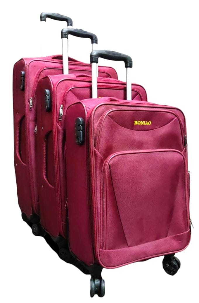 3pcs 4wheels material Comes as a set of 3
Polyester lining
Has outer compartment
Strong handle