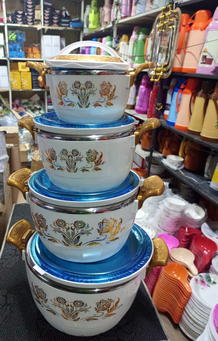 flowered hotpot Keep your food hot and fresh for upto 6 Hours with this elegant  and very stylish 4 Piece Food Warmer Server Hot Pot. They are insulated with tough, oduorless, hygienic, durable and vi
