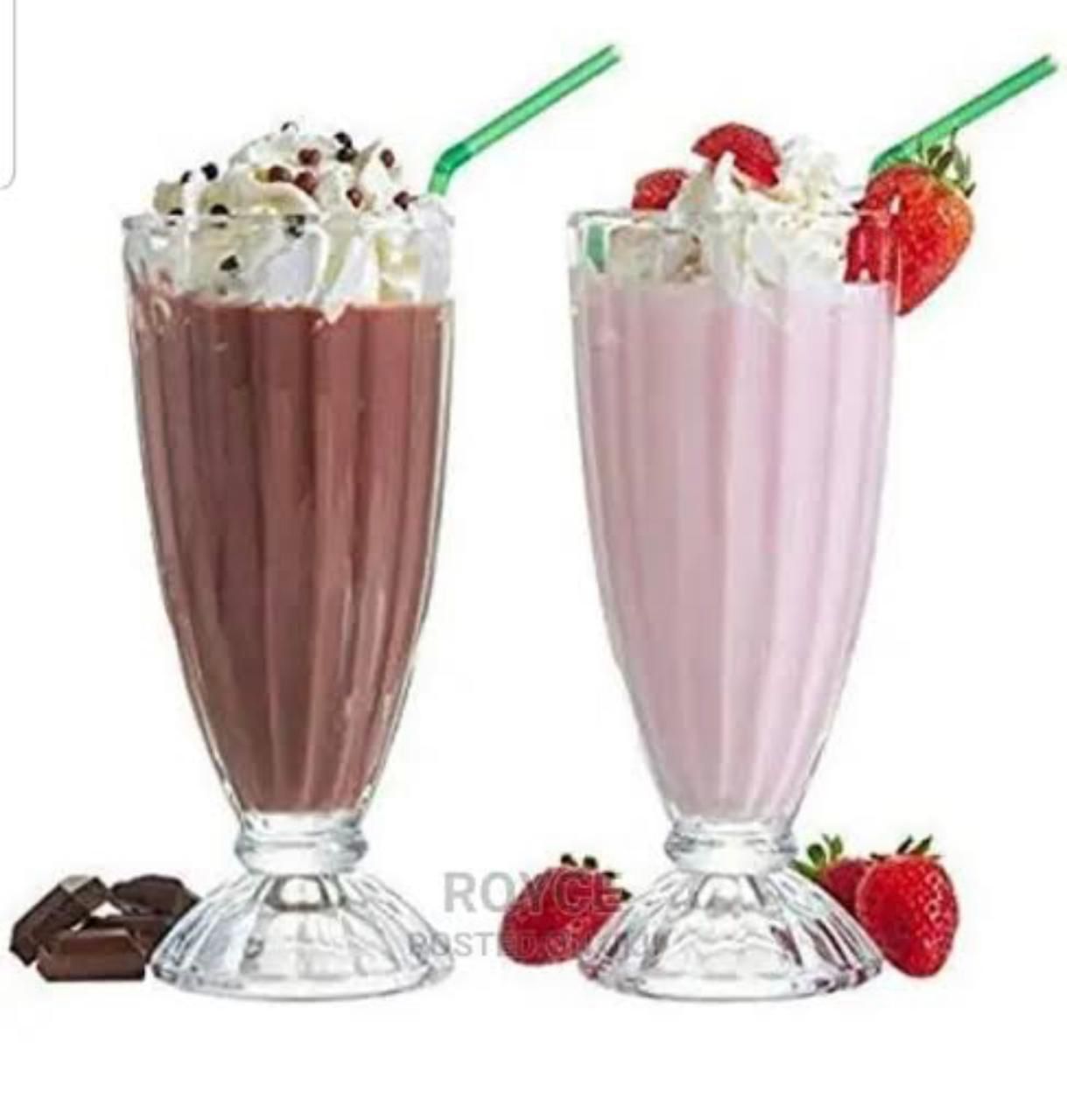 Set of 6 Smoothie Glasses Smoothie, Milk Shake, Dessert and juices Are Amazing with these sundae/milkshake glasses. Completely hygienic and safe to use Dishwasher and refrigerator safe Clear and durab