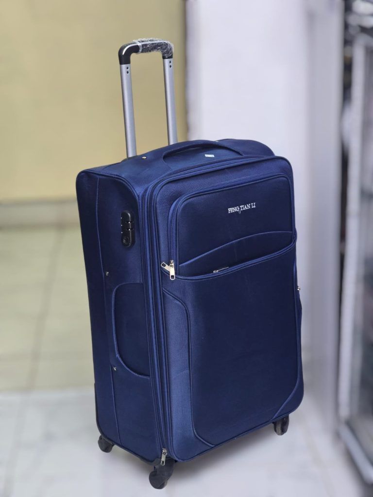 Large capacity 25kg capacity travel suitcase with wheels large trolley luggage bag fabric material