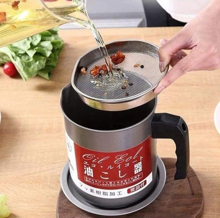 Stainless Steel Oil filter with  Fine Mesh  Strainer  & Grip Handle For Storing Cooking Oil 1.7L