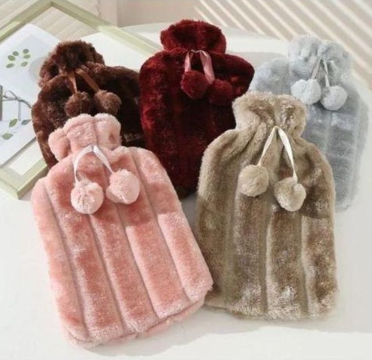 2L Hot Water Bottle with Soft Faux Fur Cover for Pain Relief Menstrual Cramps  Hot Compress and Cold Therapy