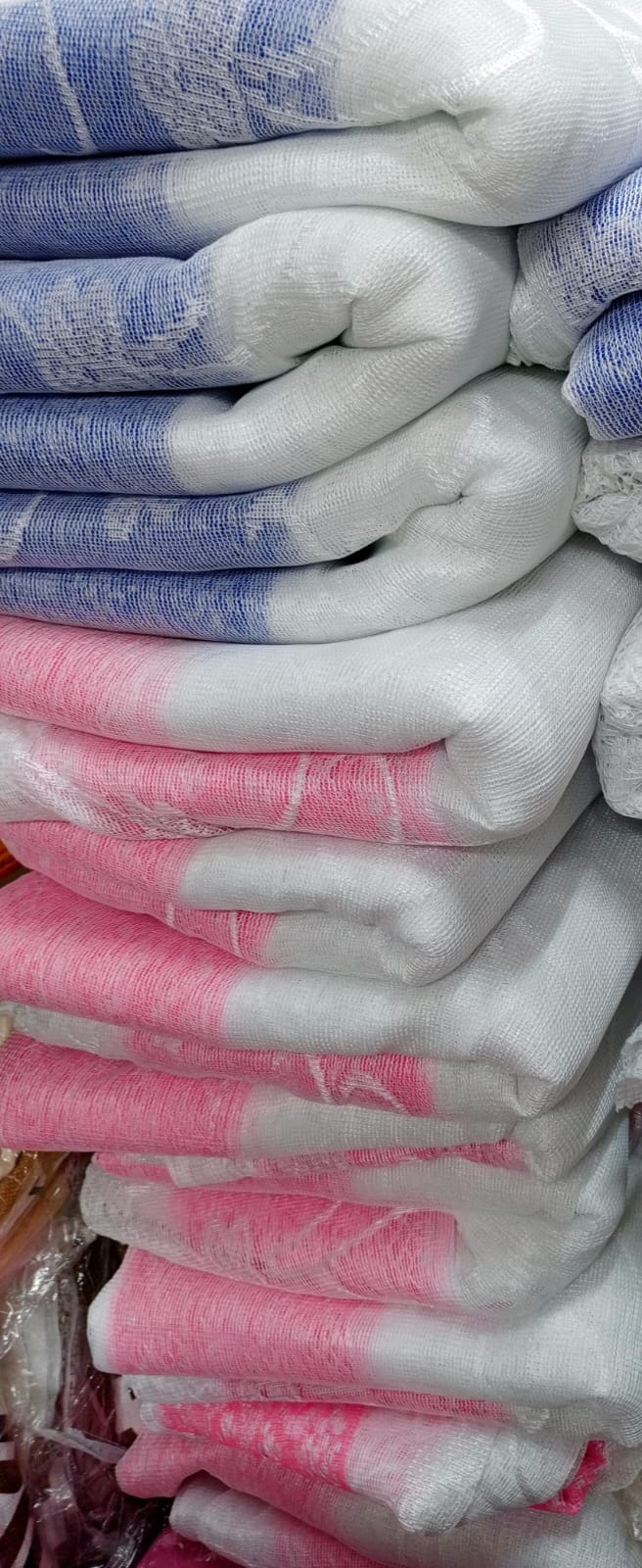 🔅Wall nets
White with -Pink or blue lace