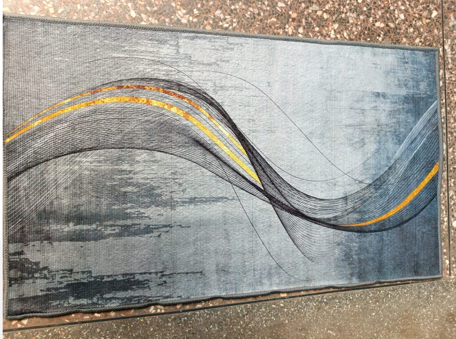 Quality 3 d/hd doormats  Crafted with a premium high-definition design, these carpets bring a luxurious and modern touch to any room. The soft texture and durable construction ensure long-lasting comf