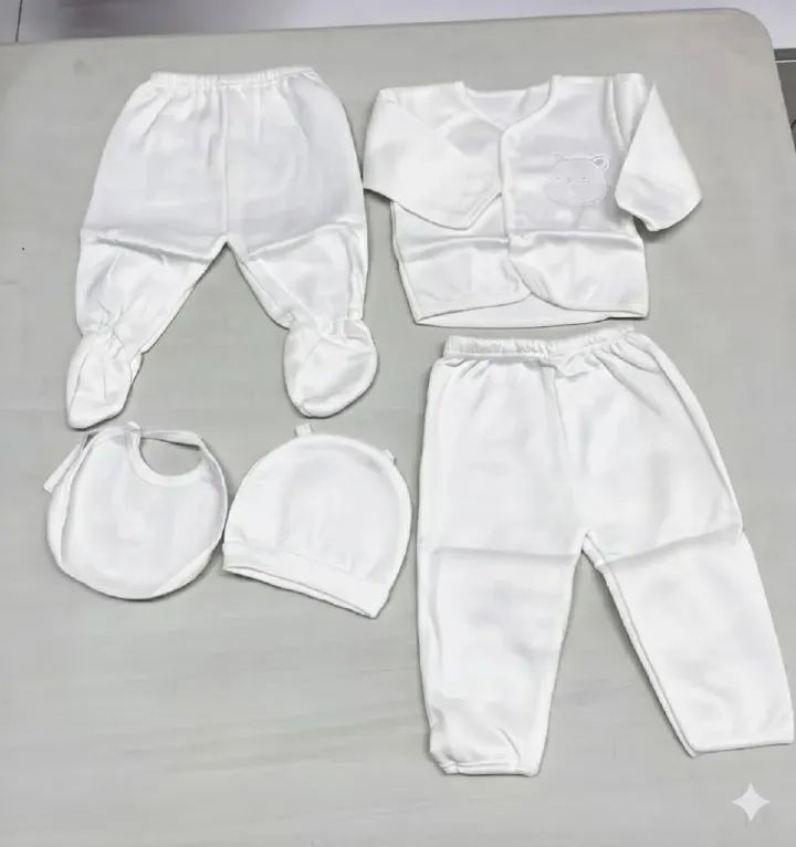 5Pcs Newborn Warm Fleece Receiving Set | Baby Clothing & Blanket Essentials for Infants | Soft, Cozy & Durable Winter Baby Gift Set for Boys & Girls – Perfect Newborn Outfit