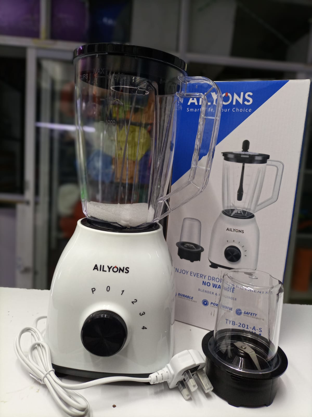 New in ‼️‼️.             *2 in 1 Ailyons Blender*❇️🔥🔥🔥❇️1.5ltr Jug Capacity❇️350 Watts❇️White Available❇️Model(TYB-202-A)Available at the