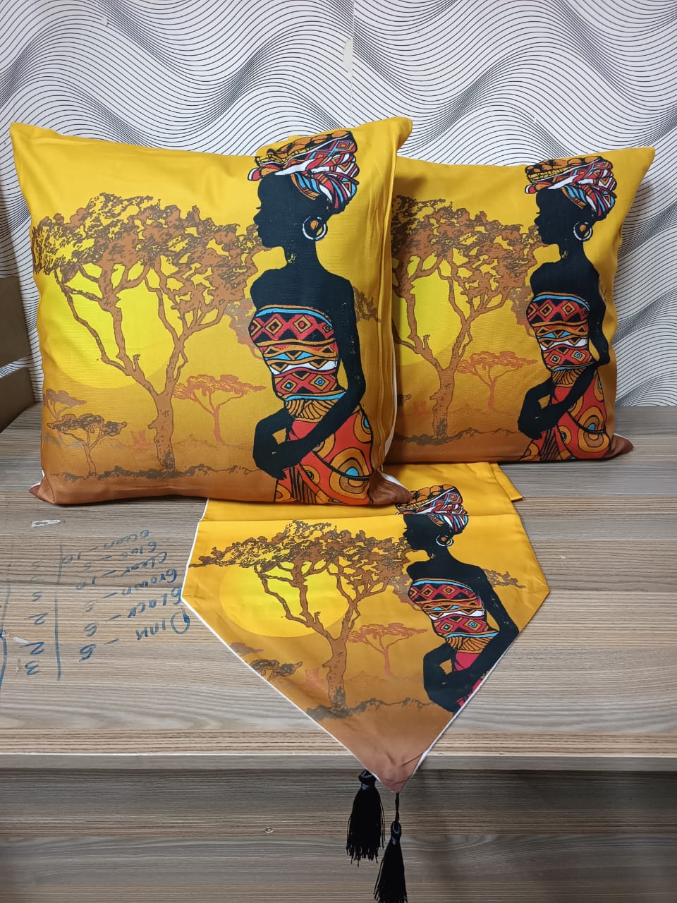 Elegant Bedrunners 1Pc Runner 2Cushion Covers