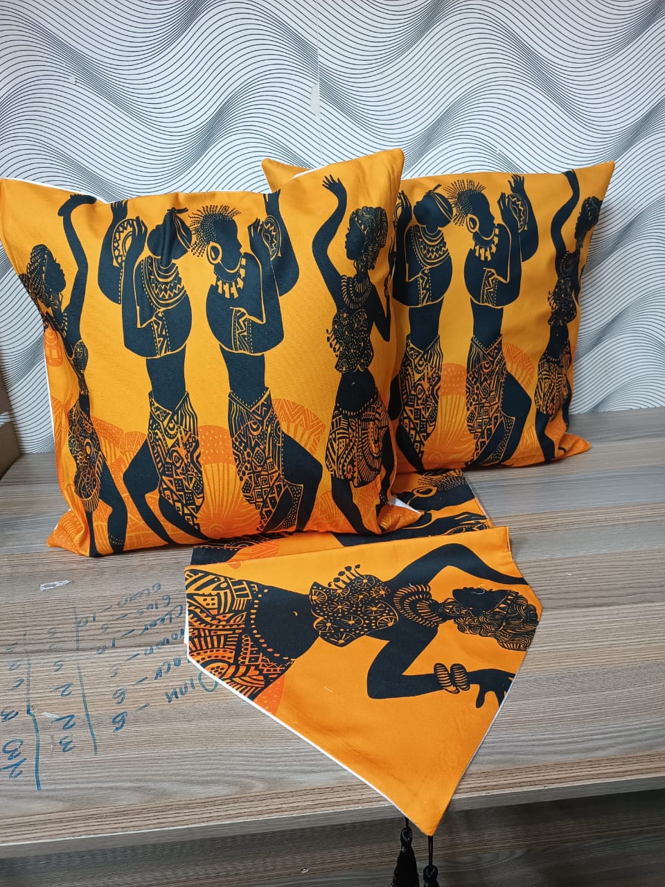 Elegant Bedrunners 1Pc Runner 2Cushion Covers