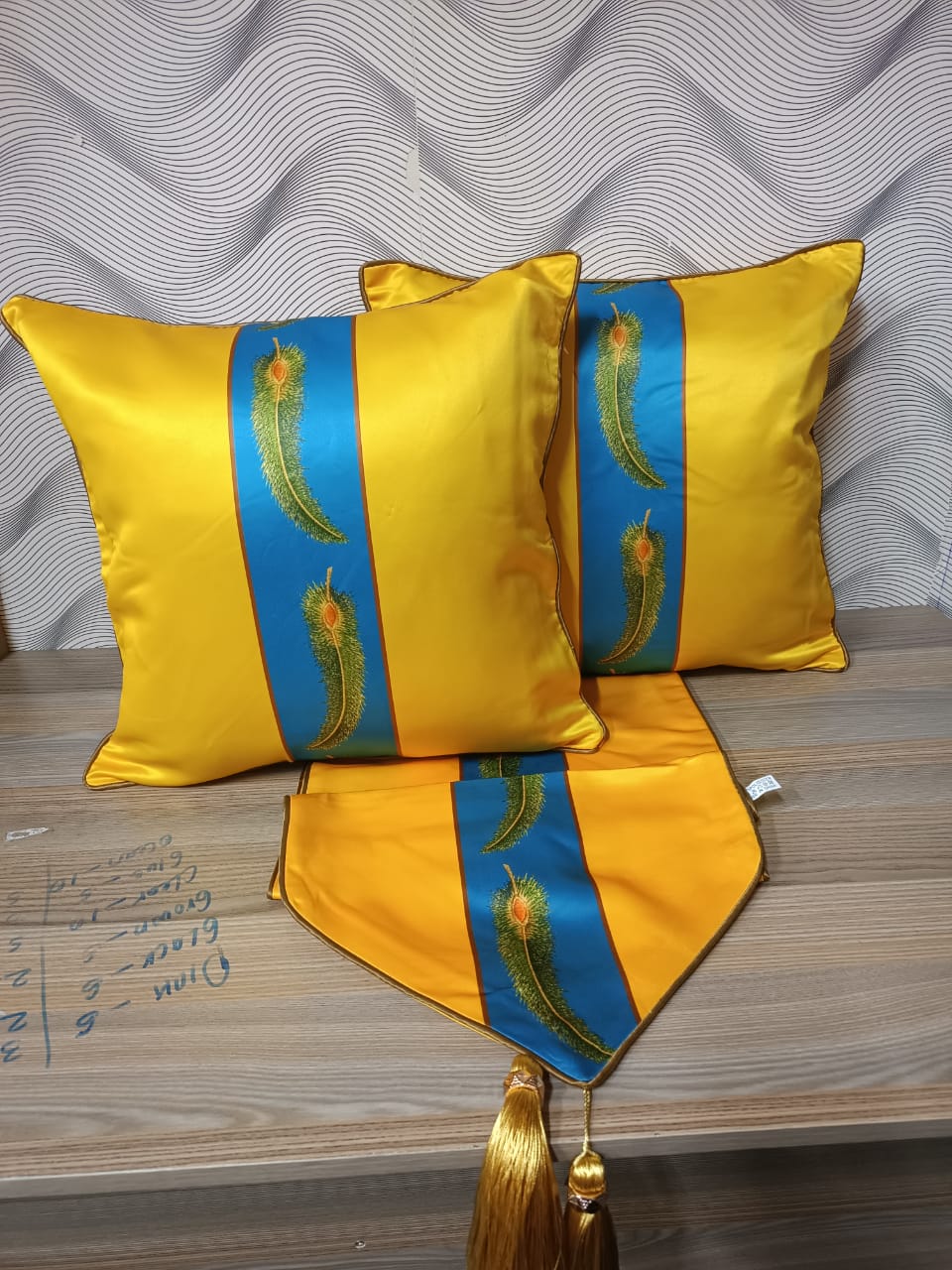 Elegant Bedrunners 1Pc Runner 2Cushion Covers