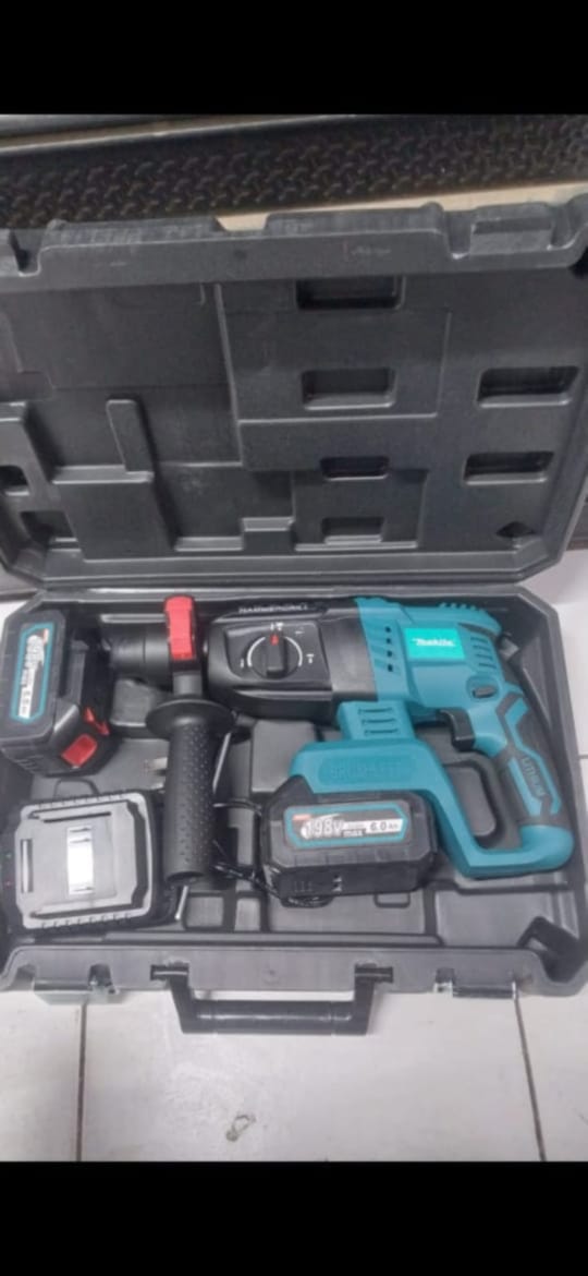 198 volts rotary hammer  With 2 batteries. Upgrade your toolkit with our 198V Cordless Rotary Hammer, designed for heavy-duty drilling and chiseling with maximum efficiency.