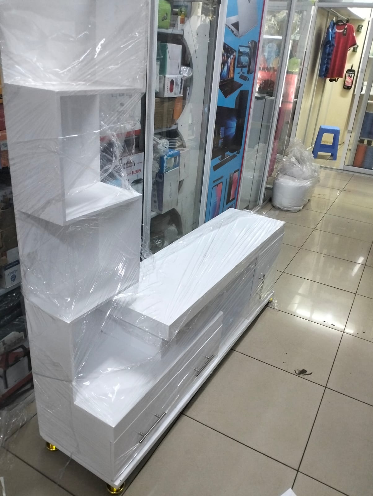 *Tv stand with  LED lights and Inbuilt Decor stand.made with MDF boards , ecologically correct material, which gives the piece good strength and durability. Surprise yourself with design, innovation,