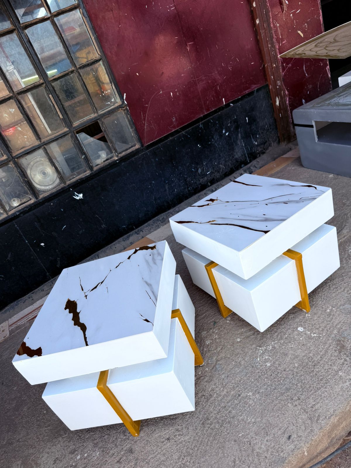 Add a touch of luxury to your space with our elegantly crafted marble stools.
Perfect as accent pieces, side tables, or extra seating, these stools combine premium marble tops with strong, modern base