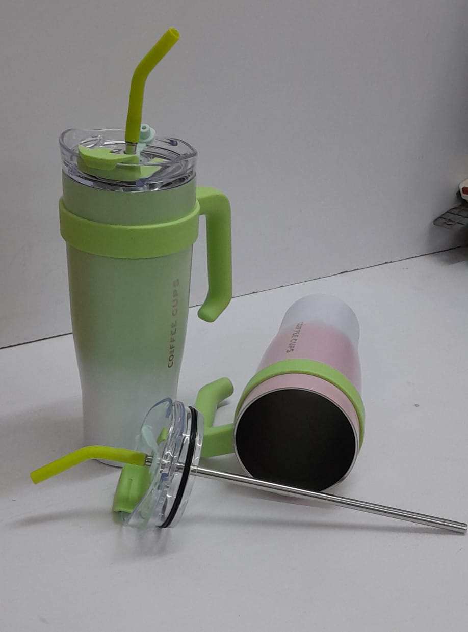 STANLEY MUG – Sip in Style & Comfort!
Upgrade your drink experience with this 1.2L stainless steel Stanley Mug, designed to keep your beverages hot or cold for hours. Featuring a large capacity, a com