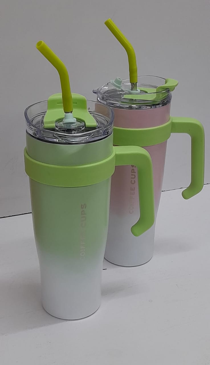 STANLEY MUG – Sip in Style & Comfort!
Upgrade your drink experience with this 1.2L stainless steel Stanley Mug, designed to keep your beverages hot or cold for hours. Featuring a large capacity, a com